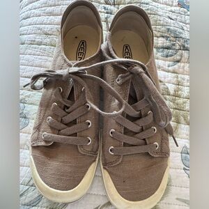 Keen Women’s tennis shoes